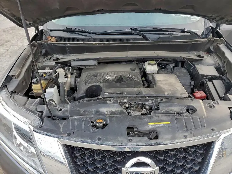 2016 NISSAN PATHFINDER S  