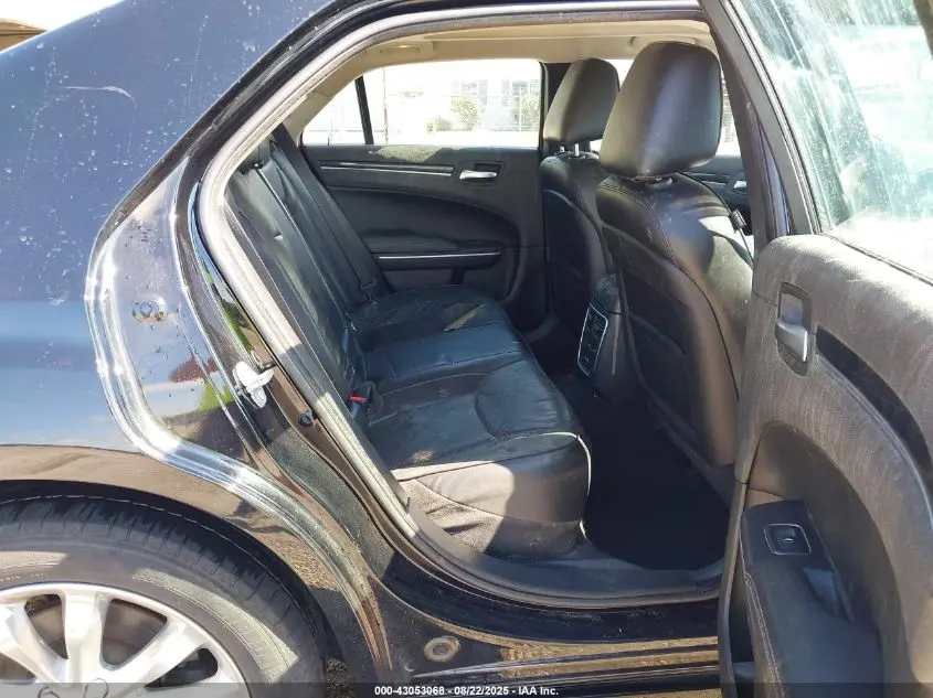 2019 CHRYSLER 300 LIMITED AWD