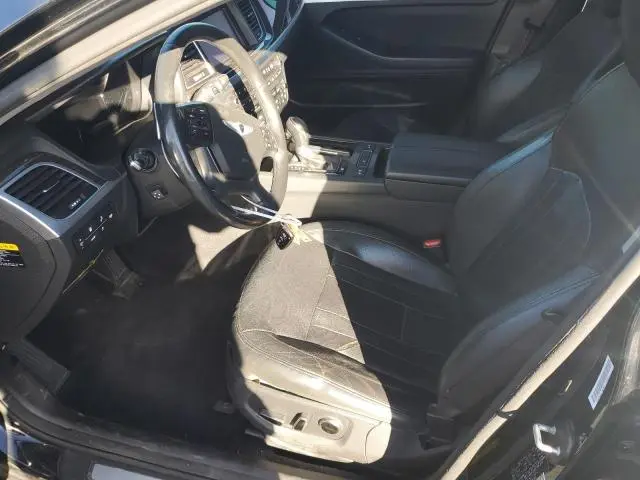 2016 HYUNDAI GENESIS 3.8L - ALL WHEEL DRIVE