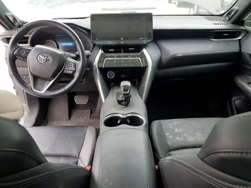 2022 TOYOTA VENZA LIMITED  