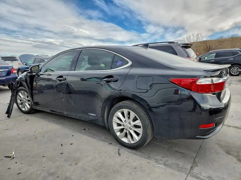 2015 LEXUS ES 300H  