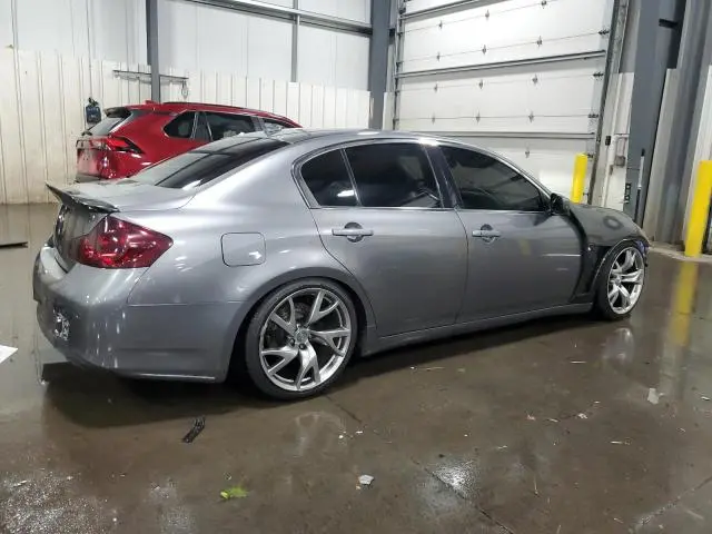 2013 INFINITI G37   