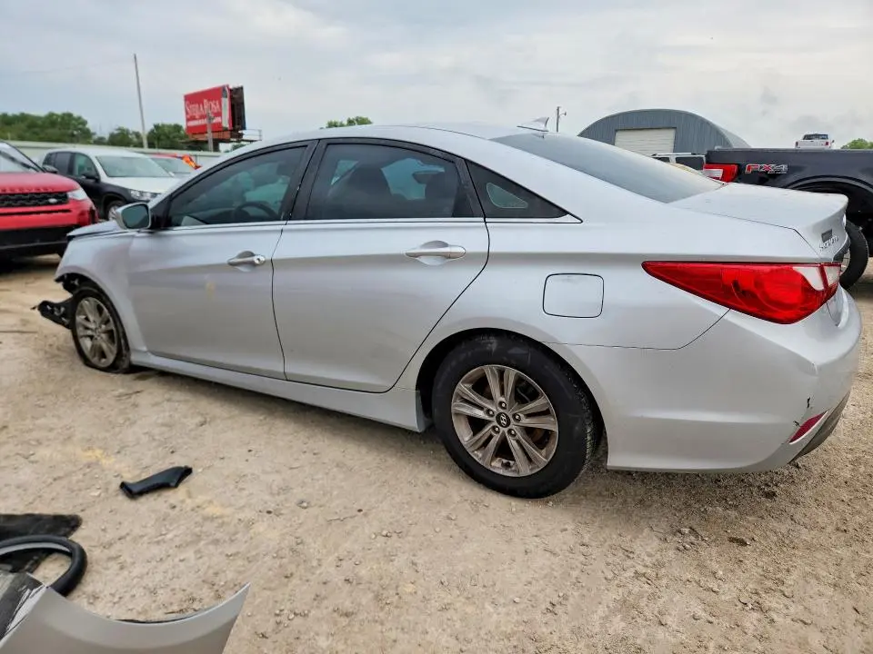 2014 HYUNDAI SONATA GLS  