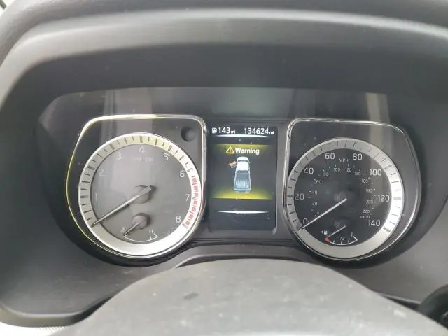 2017 NISSAN TITAN SV  