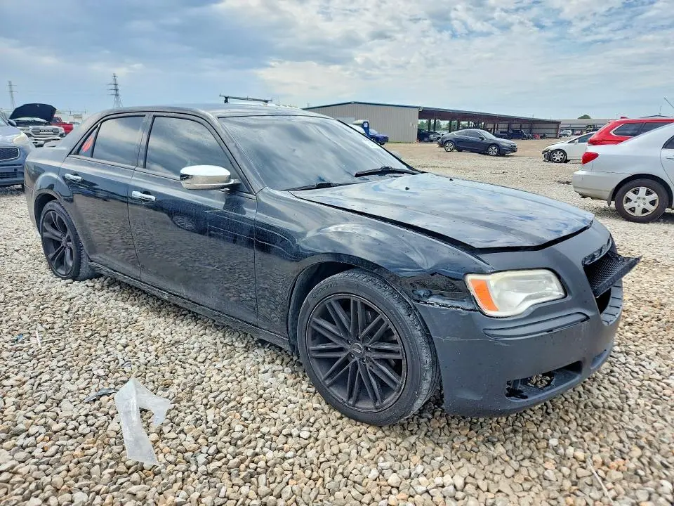 2012 CHRYSLER 300 LIMITED  