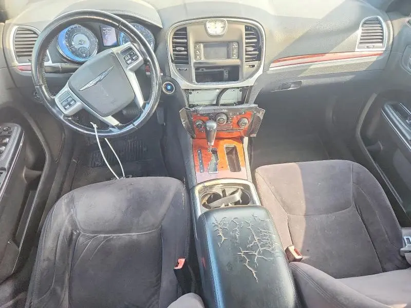 2012 CHRYSLER 300   