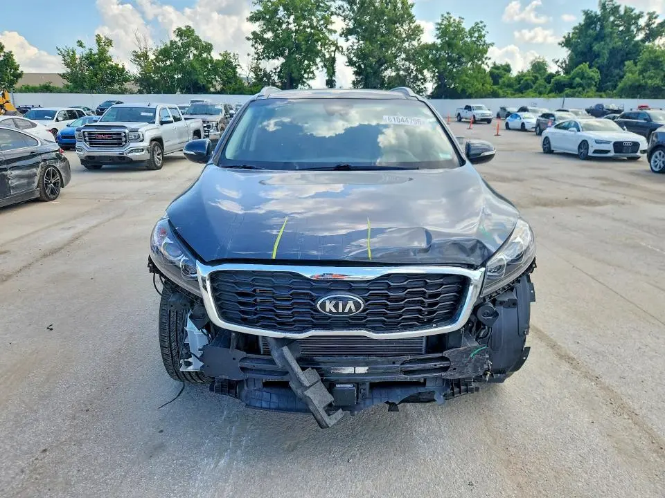 2020 KIA SORENTO EX V6  