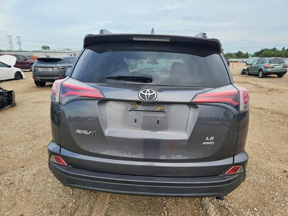2017 TOYOTA RAV4 LE  