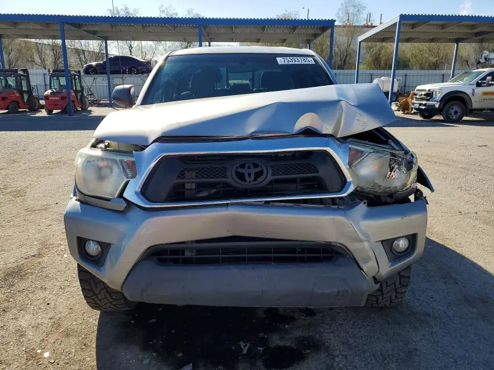2015 TOYOTA TACOMA   