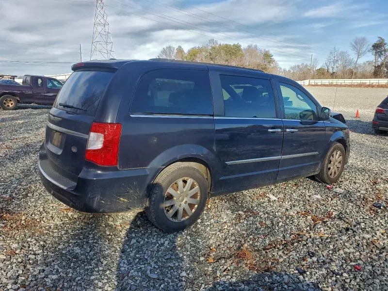 2011 CHRYSLER TOWN & COUNTRY TOURING L  