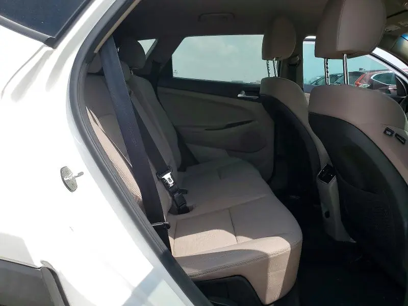 2019 HYUNDAI TUCSON SEL  