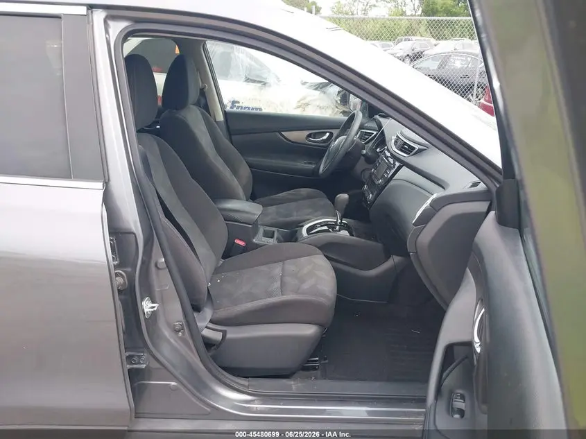 2016 NISSAN ROGUE SV