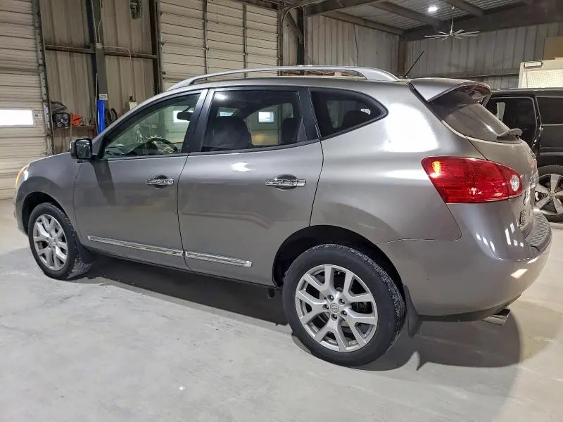 2011 NISSAN ROGUE S  