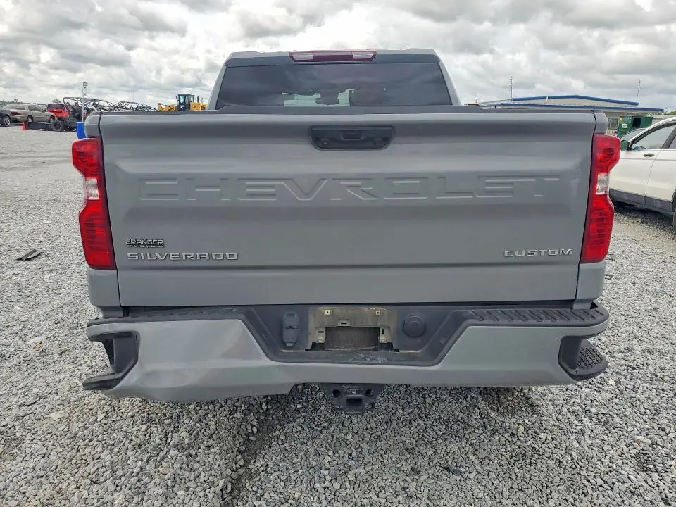 2024 CHEVROLET SILVERADO C1500 CUSTOM  