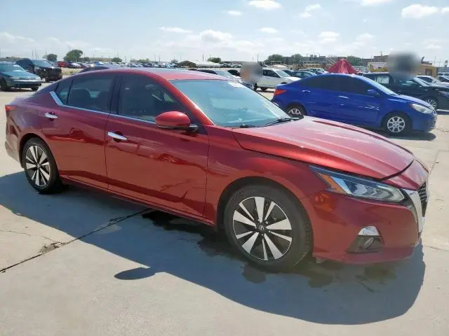 2019 NISSAN ALTIMA SV  