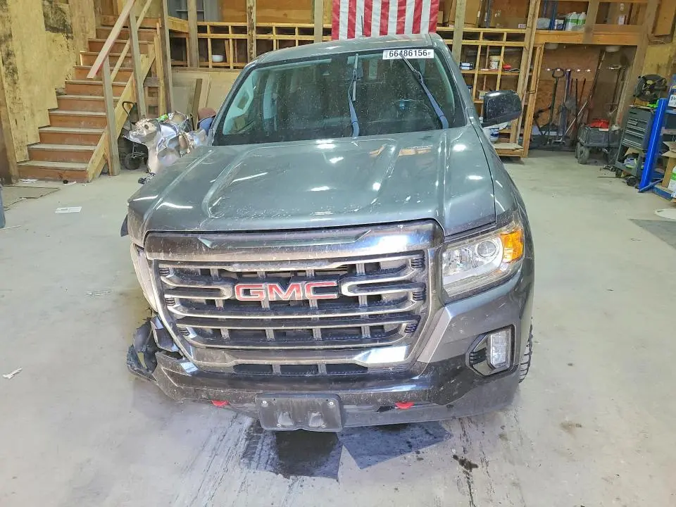 2021 GMC CANYON AT4  