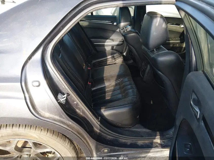 2019 CHRYSLER 300 300S