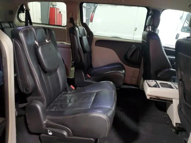 2013 CHRYSLER TOWN & COUNTRY TOURING  