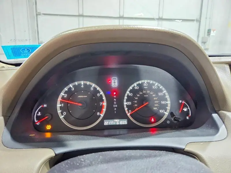 2010 HONDA ACCORD LXP  