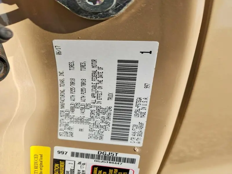 2017 TOYOTA TUNDRA SR5  