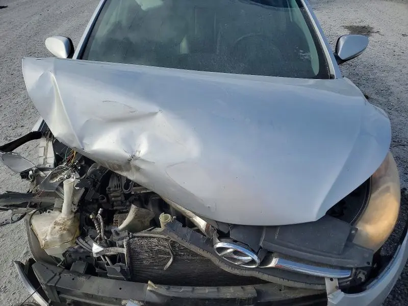 2011 HYUNDAI ELANTRA LIMITED  