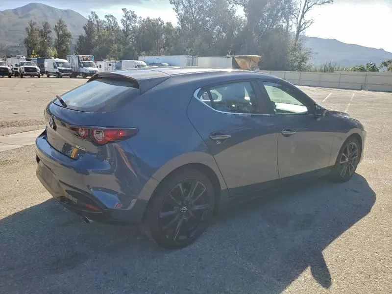 2024 MAZDA 3 PREFERRED  
