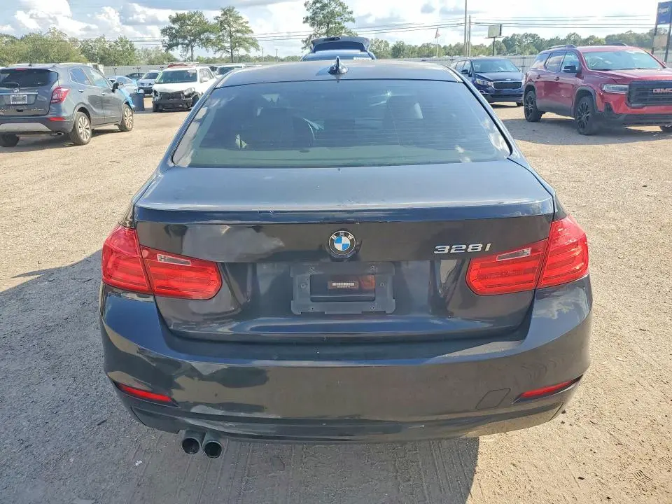 2013 BMW 328 I  