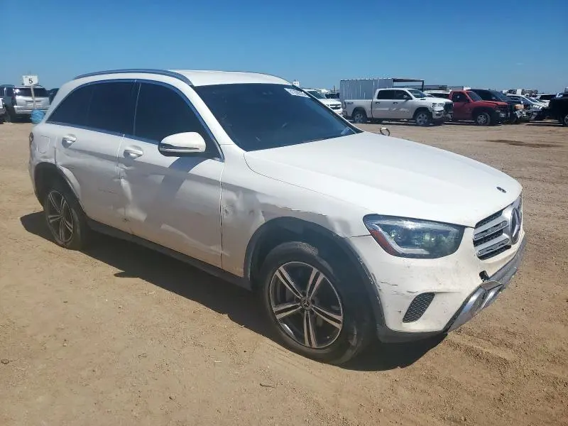 2020 MERCEDES-BENZ GLC 300  