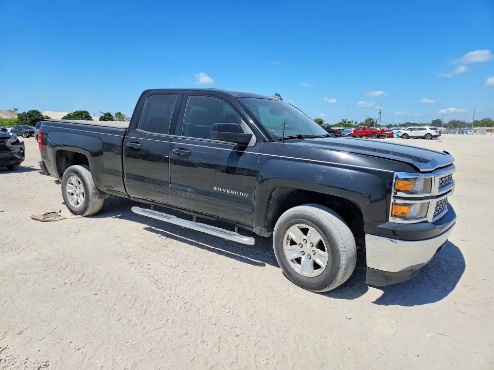 2015 CHEVROLET SILVERADO C1500 LT  