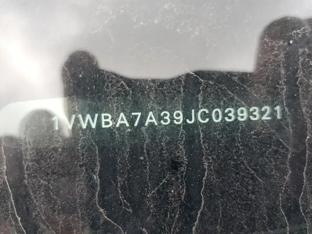 2018 VOLKSWAGEN PASSAT SE