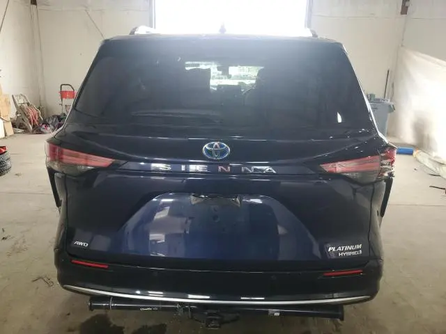 2022 TOYOTA SIENNA LIMITED