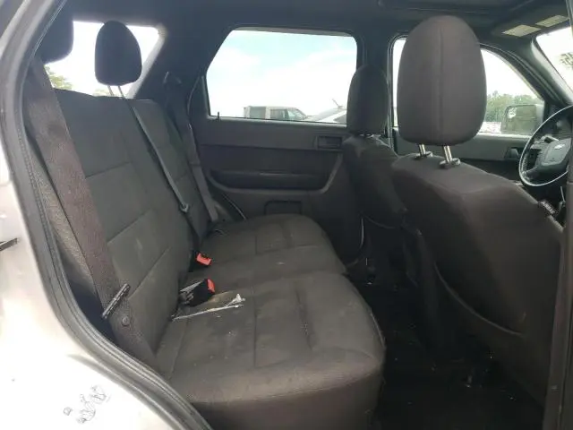 2011 FORD ESCAPE XLT  