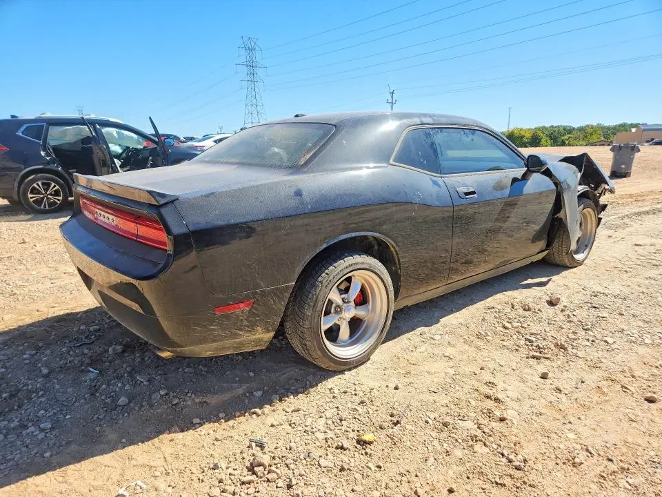 2010 DODGE CHALLENGER SE  