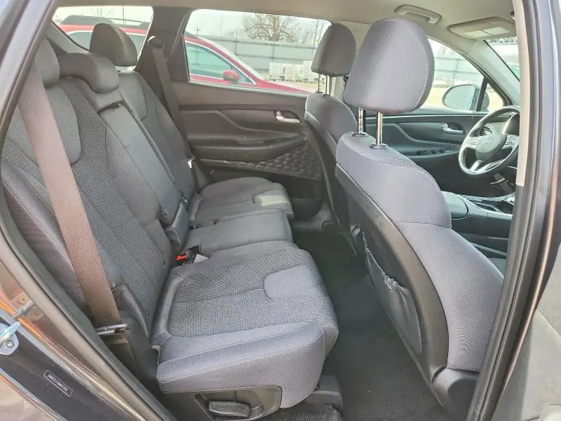 2021 HYUNDAI SANTA FE SE  