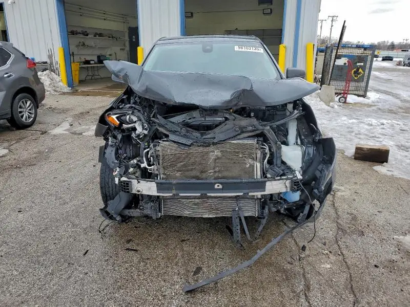 2021 CHEVROLET EQUINOX LS  
