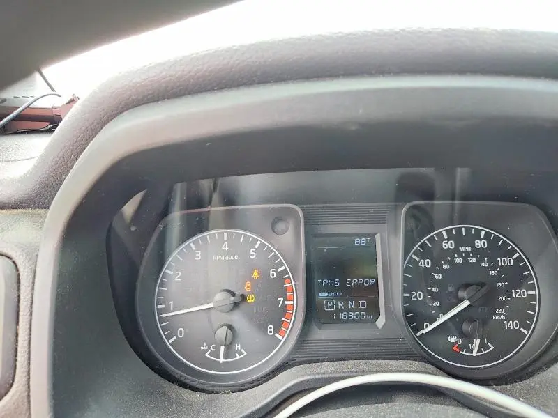 2017 NISSAN TITAN S  