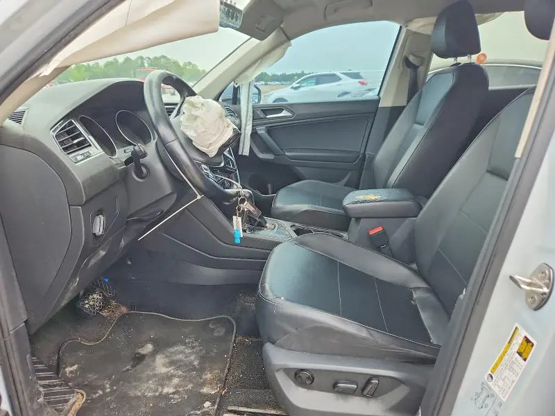 2019 VOLKSWAGEN TIGUAN SE  