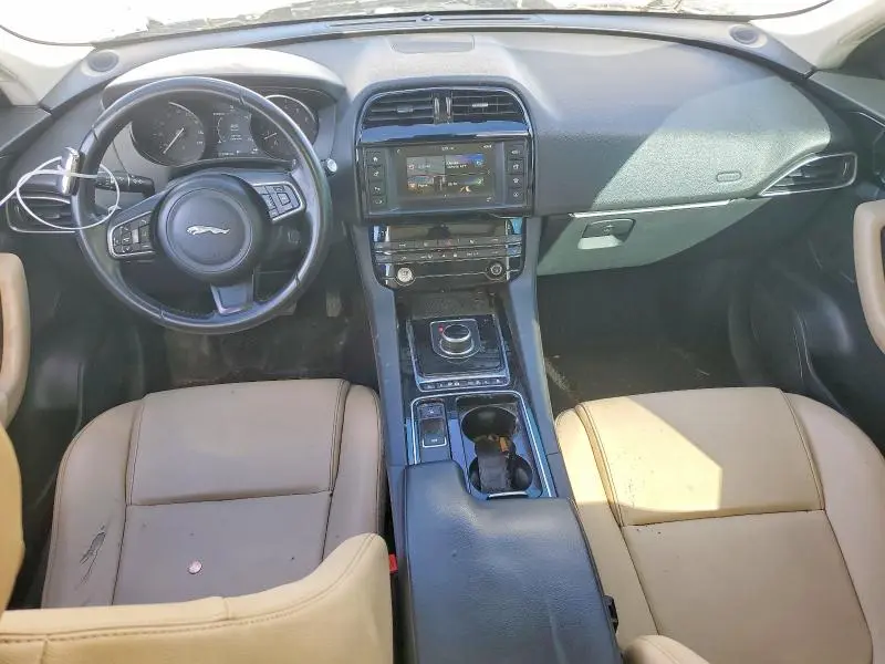 2018 JAGUAR F-PACE PREMIUM  