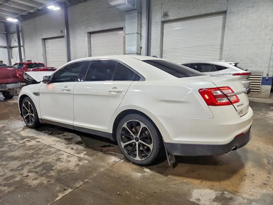 2015 FORD TAURUS LIMITED  