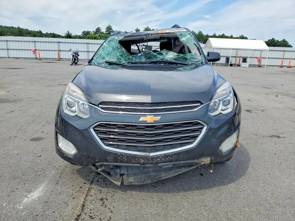 2017 CHEVROLET EQUINOX LT  