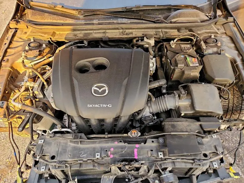 2019 MAZDA 3 PREMIUM  