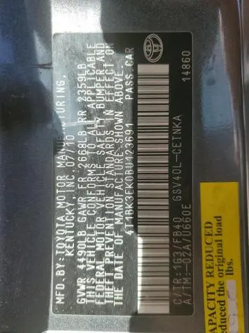 2011 TOYOTA CAMRY SE  