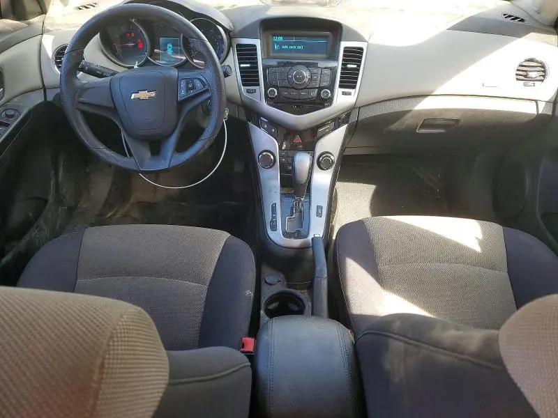 2013 CHEVROLET CRUZE LS  