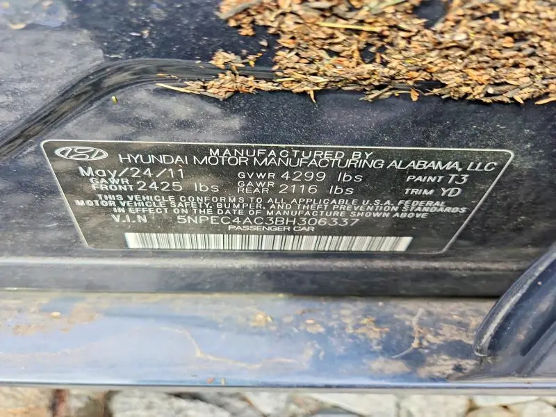 2011 HYUNDAI SONATA   