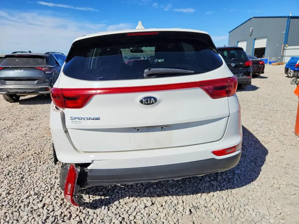 2017 KIA SPORTAGE LX  