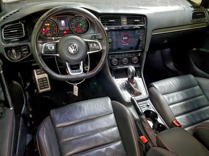 2021 VOLKSWAGEN GTI S  