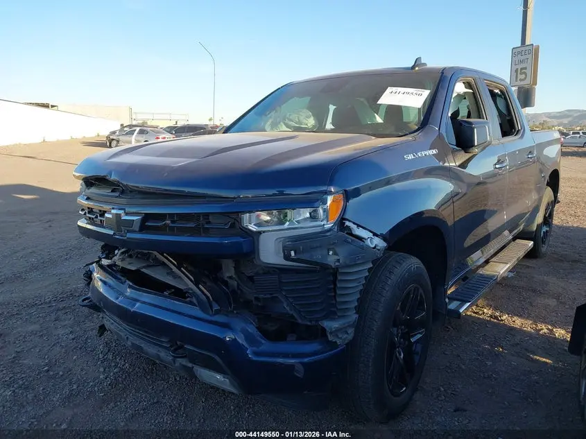 2022 CHEVROLET SILVERADO 1500 4WD  SHORT BED RST
