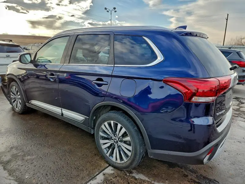 2020 MITSUBISHI OUTLANDER SE  