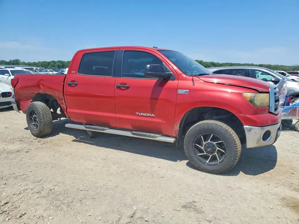 2011 TOYOTA TUNDRA CREWMAX SR5  
