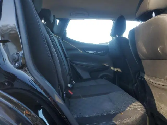 2017 NISSAN ROGUE SPORT S  